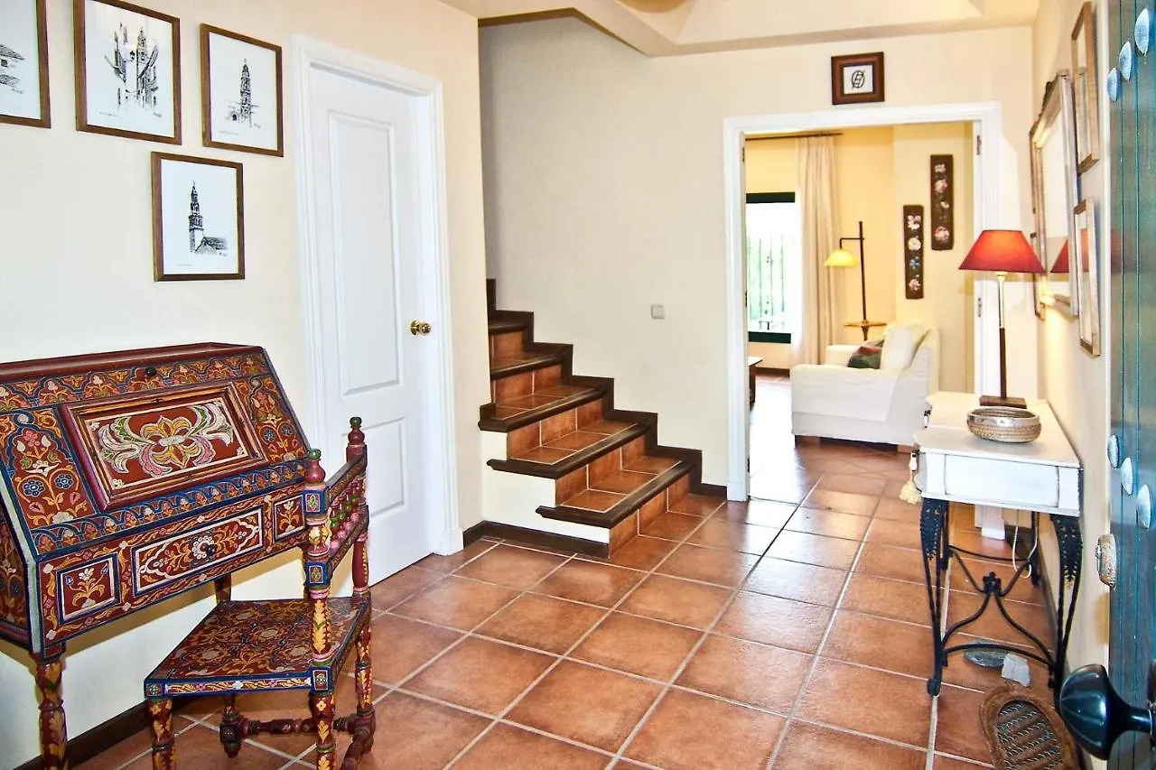 The Fairway Vista, Your Luxury Retreat With A Quiet Pool Pueblo Nuevo de Guadiaro Villa